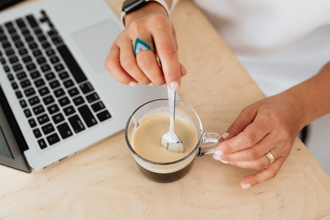 Shilajit vs. Coffee: Which is Better?